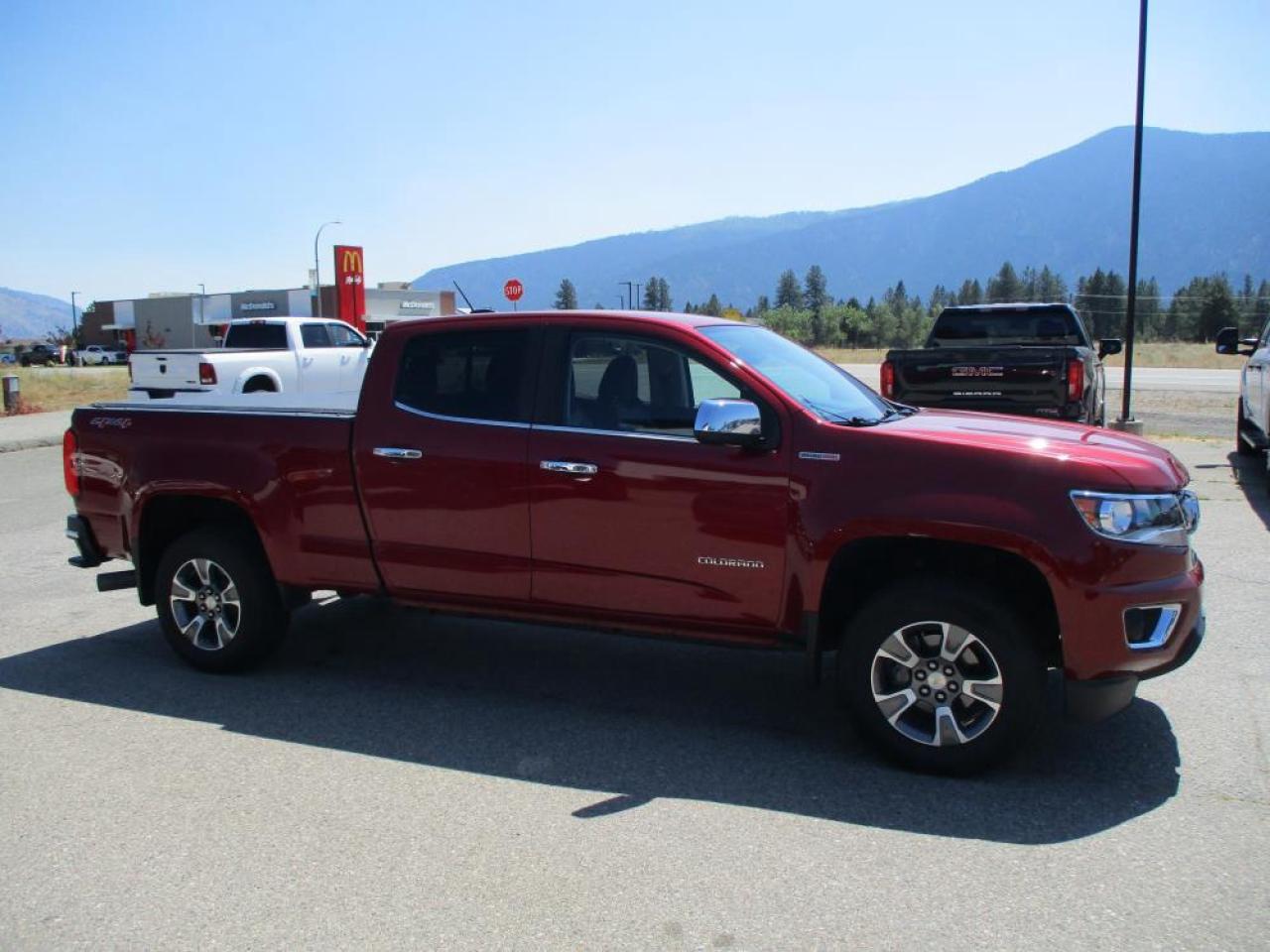 2018 Chevrolet Colorado LT CREW 4X4 DURAMAX Photo3