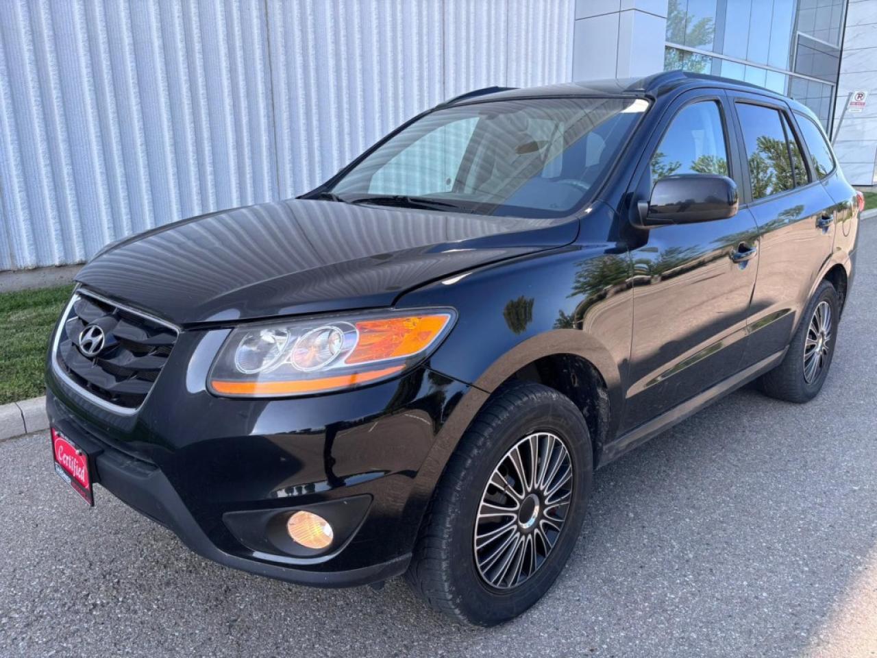 Used 2011 Hyundai Santa Fe Front-wheel Drive 4dr I4 for sale in Mississauga, ON