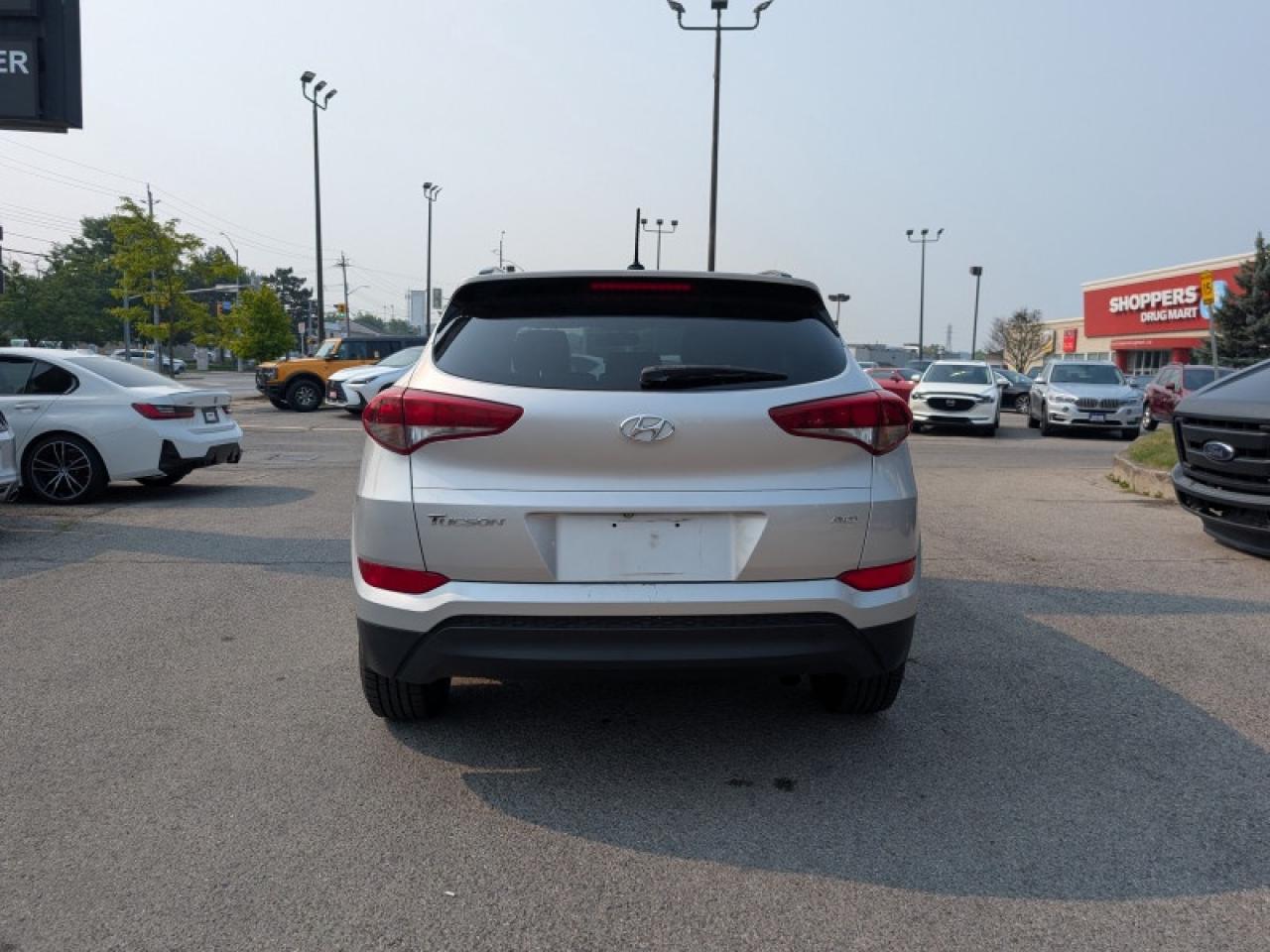 2017 Hyundai Tucson SE  **PANO ROOF - LEATHER** Photo3
