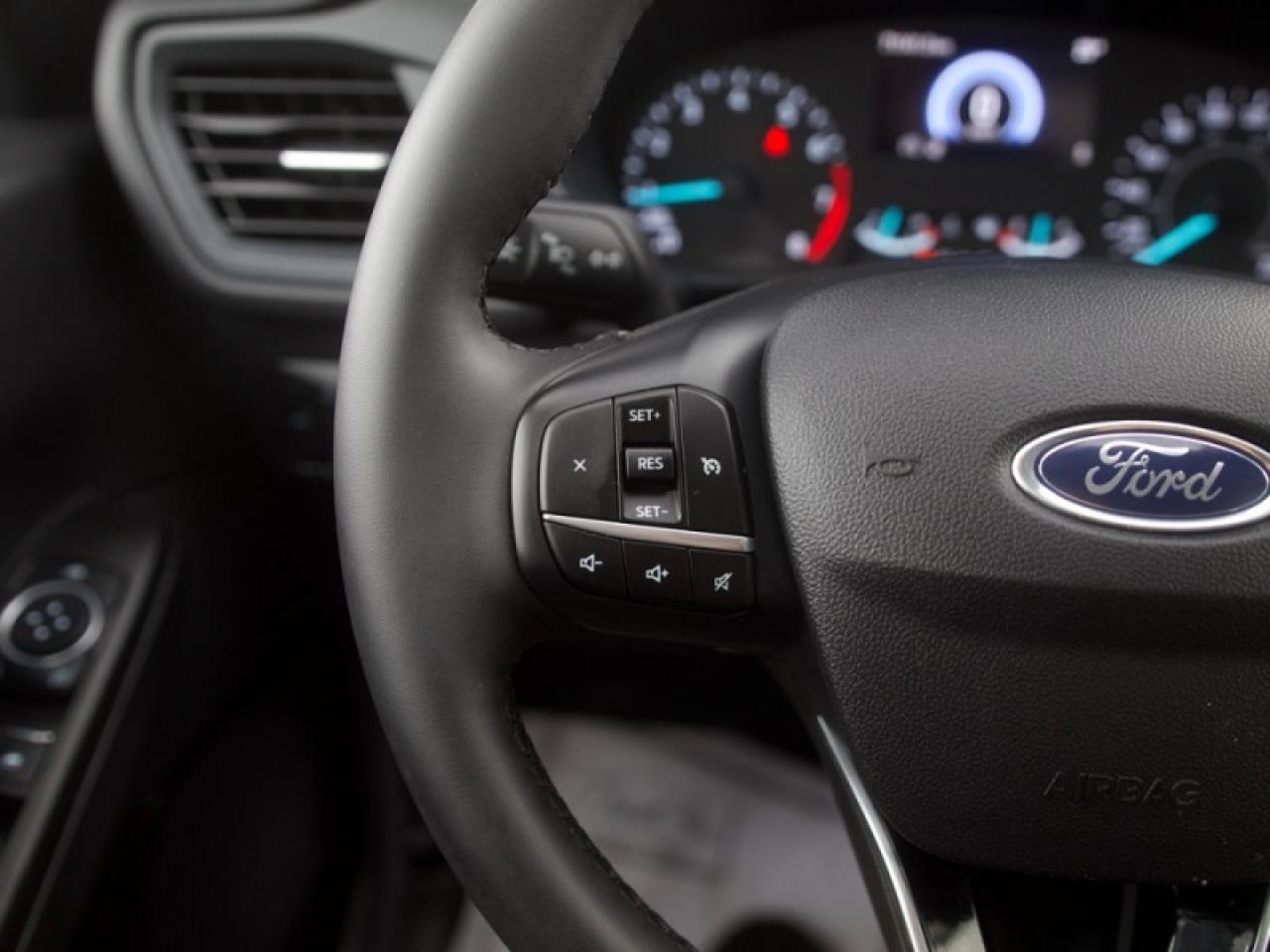 2022 Ford Escape SE  **CONVENIENCE PACKAGE** Photo