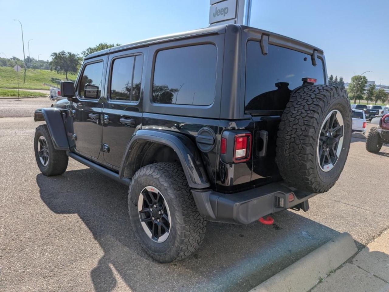 2022 Jeep Wrangler Unlimited Rubicon Photo4