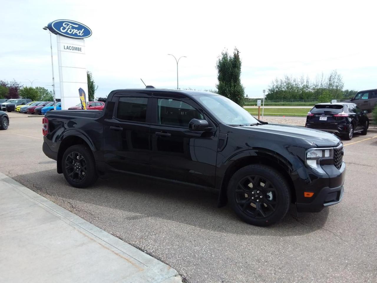 New 2025 Ford Maverick XLT for sale in Lacombe, AB