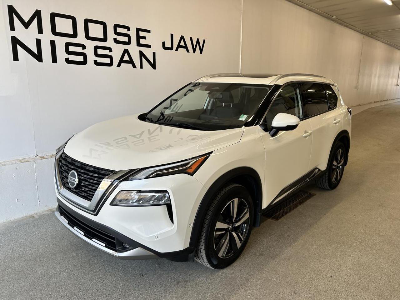 Used 2021 Nissan Rogue AWD Platinum for sale in Moose Jaw, SK
