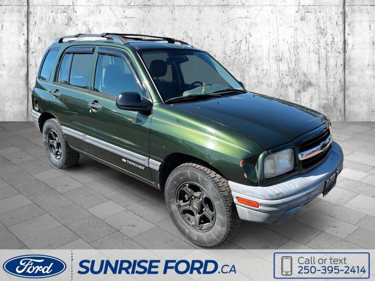 Used 2001 Chevrolet Tracker Base for sale in 100 Mile House, BC