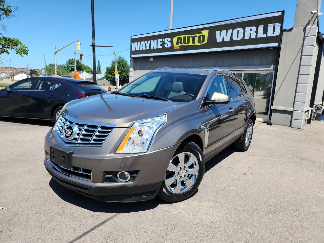 Used 2015 Cadillac SRX Luxury for sale in Hamilton, ON