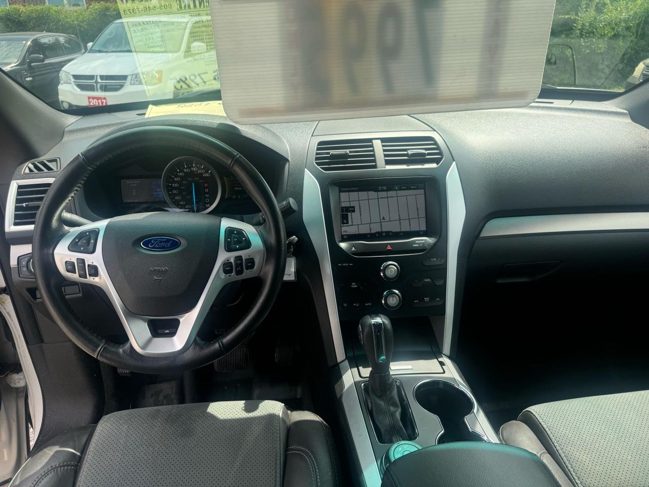 2015 Ford Explorer XLT - Photo #10