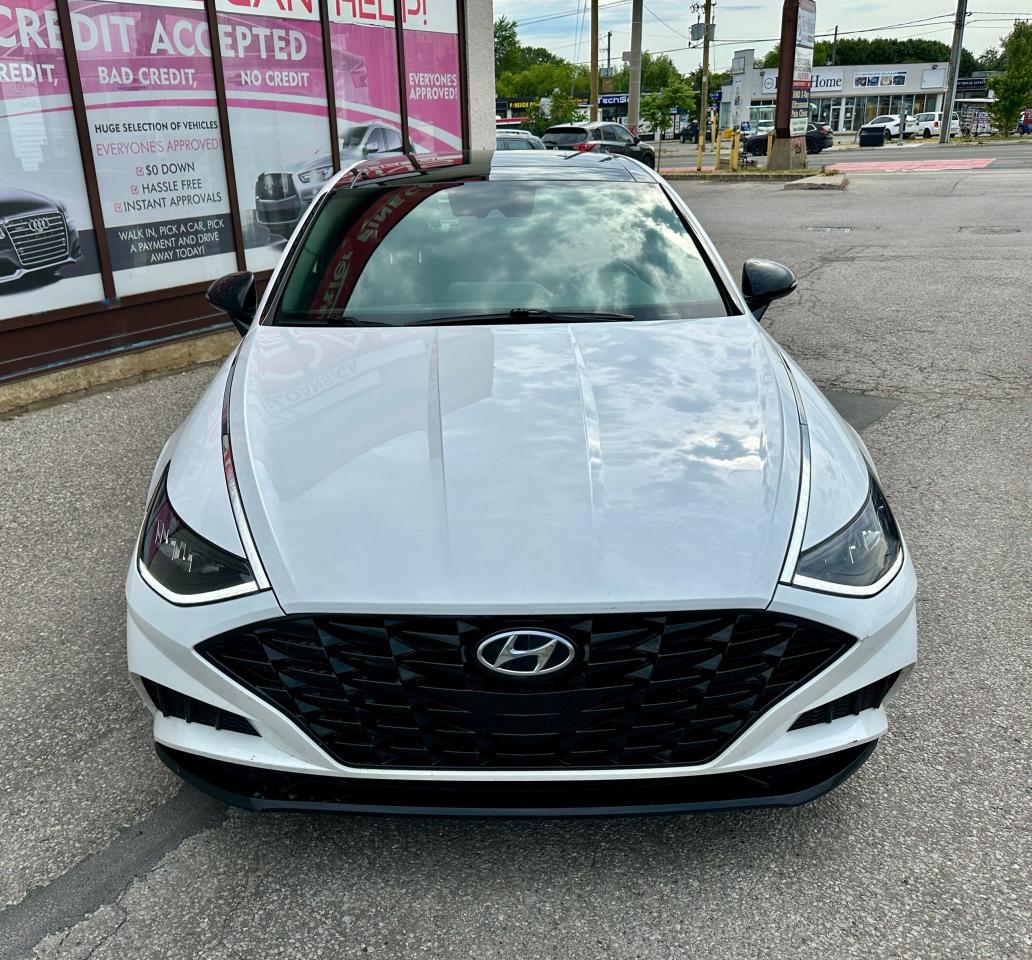 2022 Hyundai Sonata SPORT | MOONROOF | BLUETOOTH | NO ACCIDENTS Photo2
