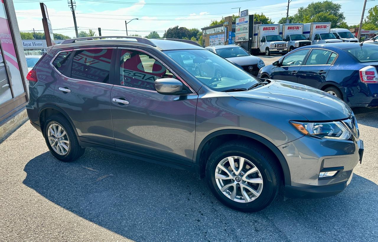 2019 Nissan Rogue SV | AWD | BLUETOOTH | NO ACCIDENTS Photo3