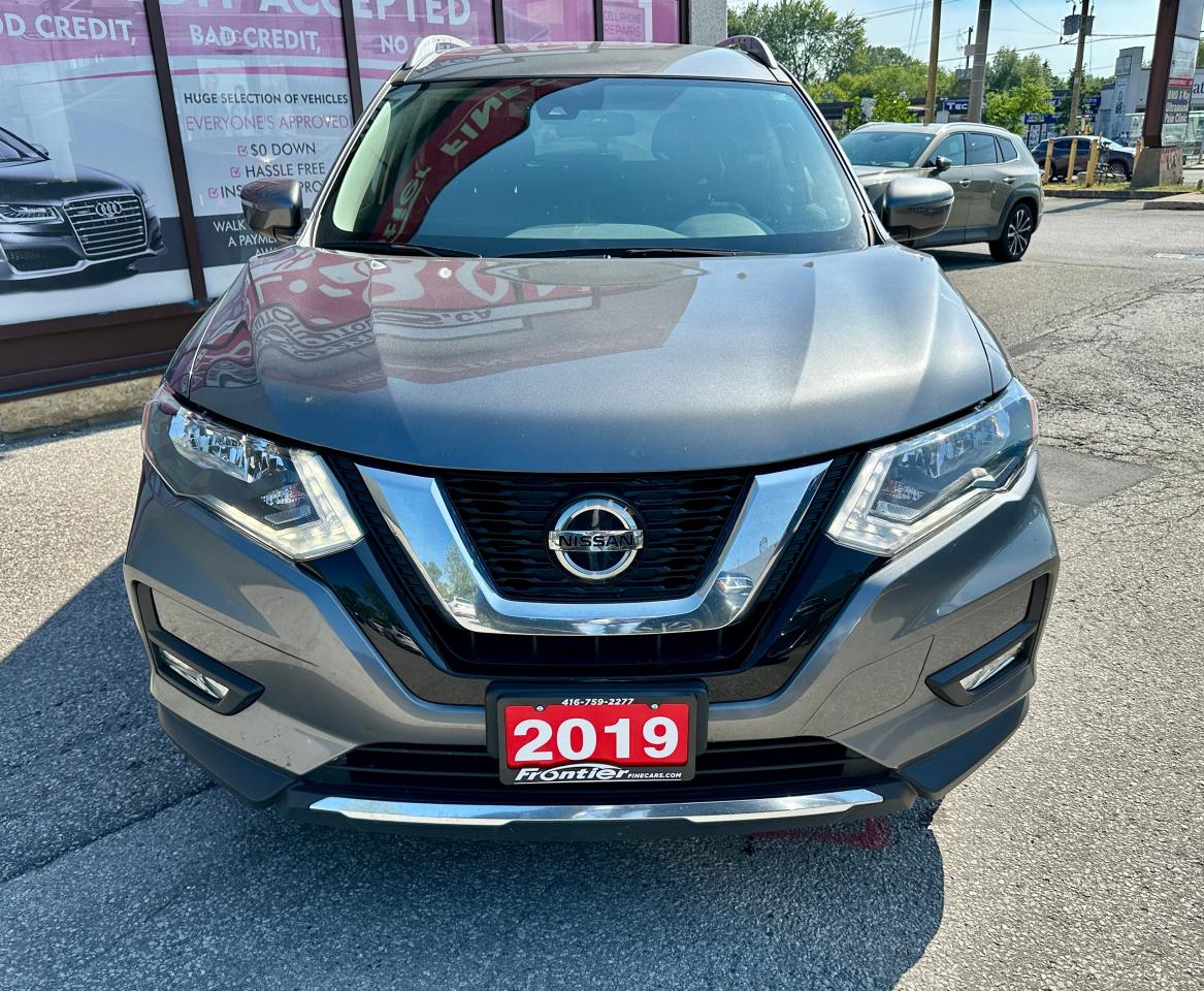 2019 Nissan Rogue SV | AWD | BLUETOOTH | NO ACCIDENTS Photo2