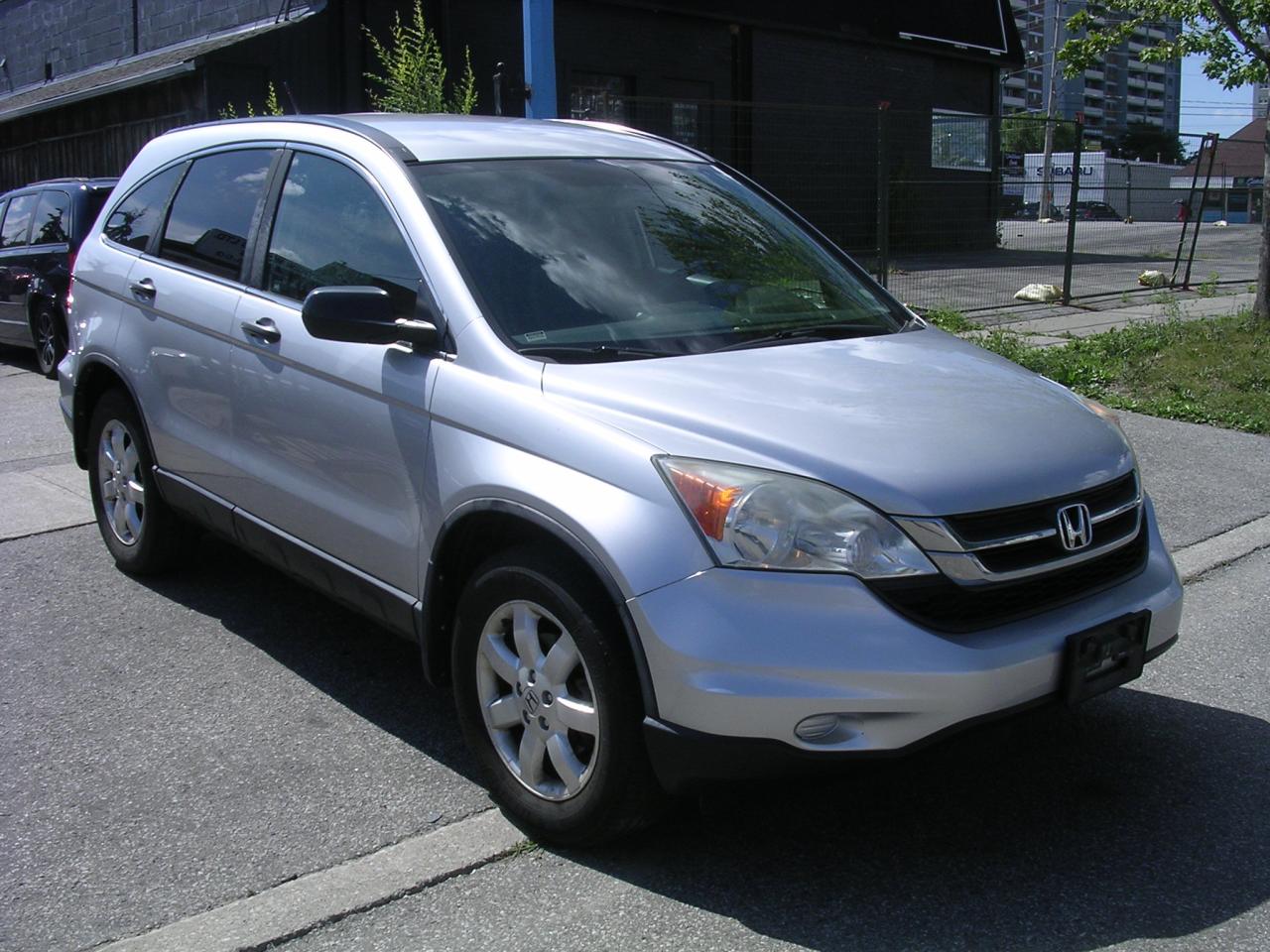 2011 Honda CR-V 4WD 5DR LX - Photo #2