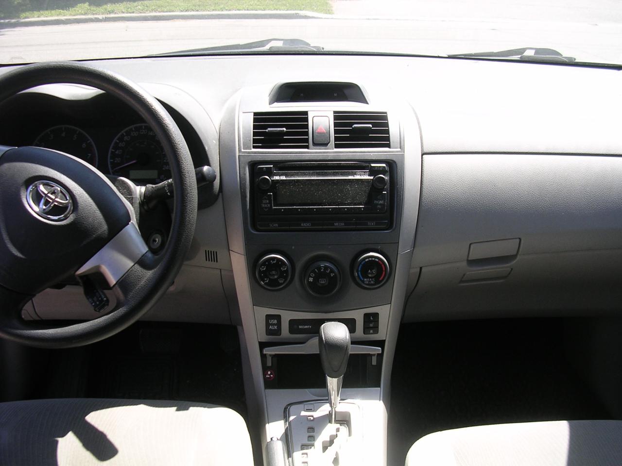 2012 Toyota Corolla 4DR SDN AUTO LE - Photo #8