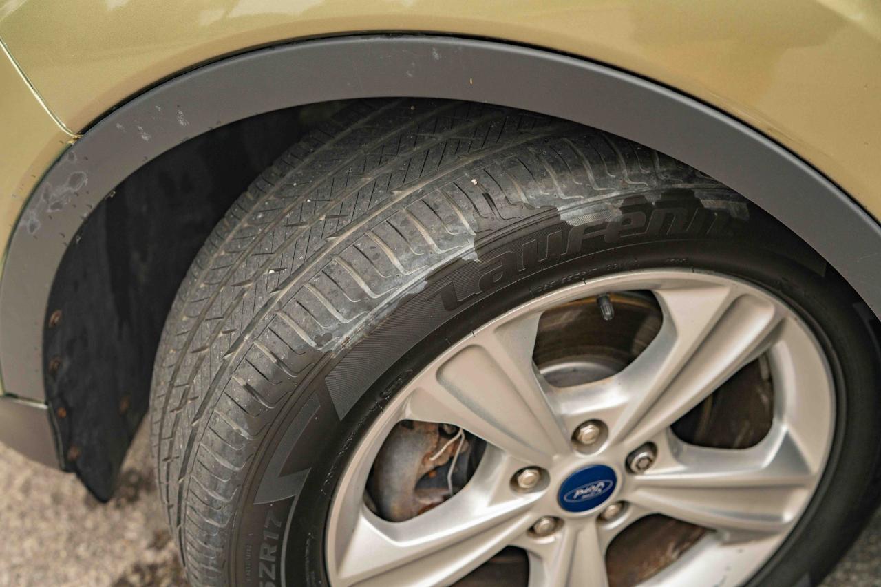 2013 Ford Escape SE - Photo #8