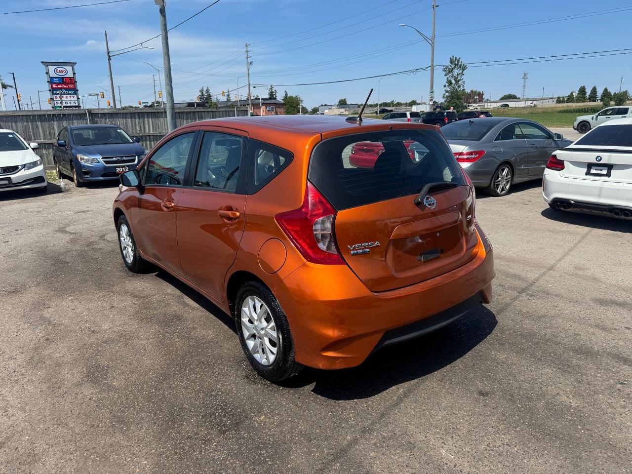 2017 Nissan Versa Note SV, AUTO, LOW KMS, ONLY 21,000KMS, ORANGE, CERT - Photo #3