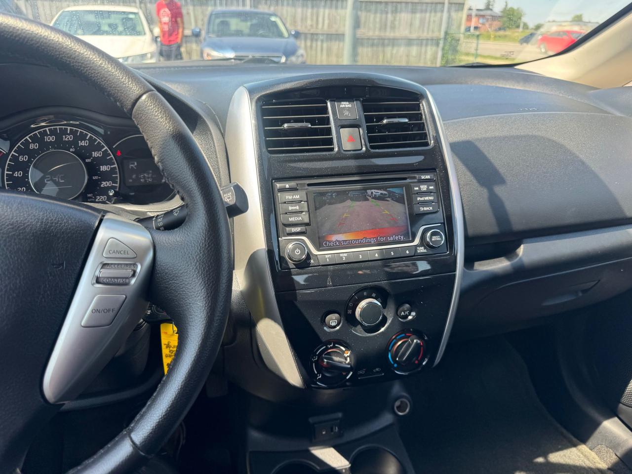 2017 Nissan Versa Note SV, AUTO, LOW KMS, ONLY 21,000KMS, ORANGE, CERT - Photo #15