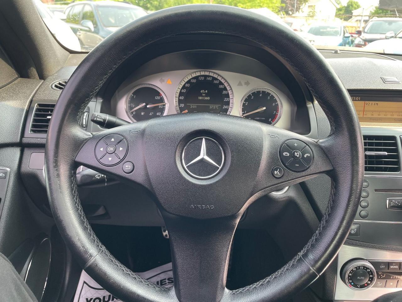 2008 Mercedes-Benz C-Class 2.5L *SAFETY, HEATED LEATHER SEATS, SPORT MODE* - Photo #11
