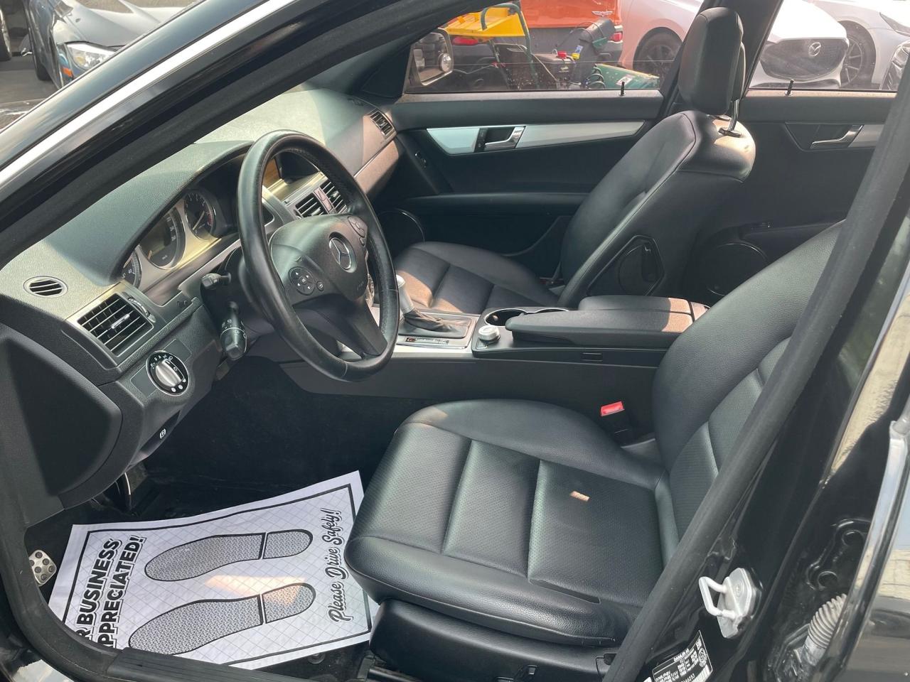 2008 Mercedes-Benz C-Class 2.5L *SAFETY, HEATED LEATHER SEATS, SPORT MODE* - Photo #9