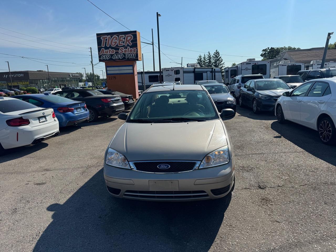 2006 Ford Focus SE, MINT CONDITION, RUST FREE, ONLY 47KMS - Photo #8