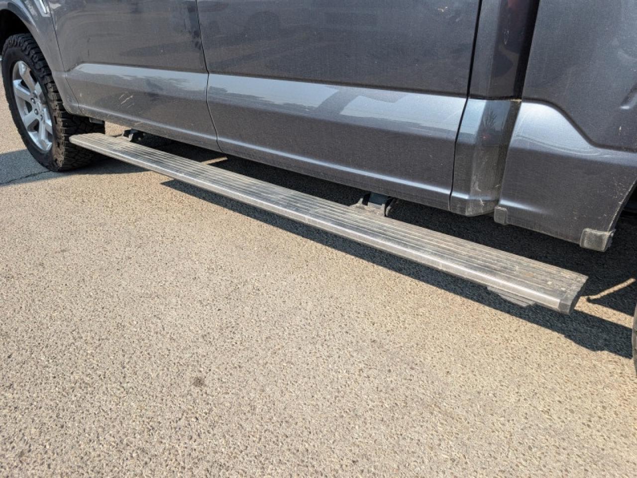 2021 Ford F-150 Lariat  **TWIN ROOF - PWR RUNNERS** Photo