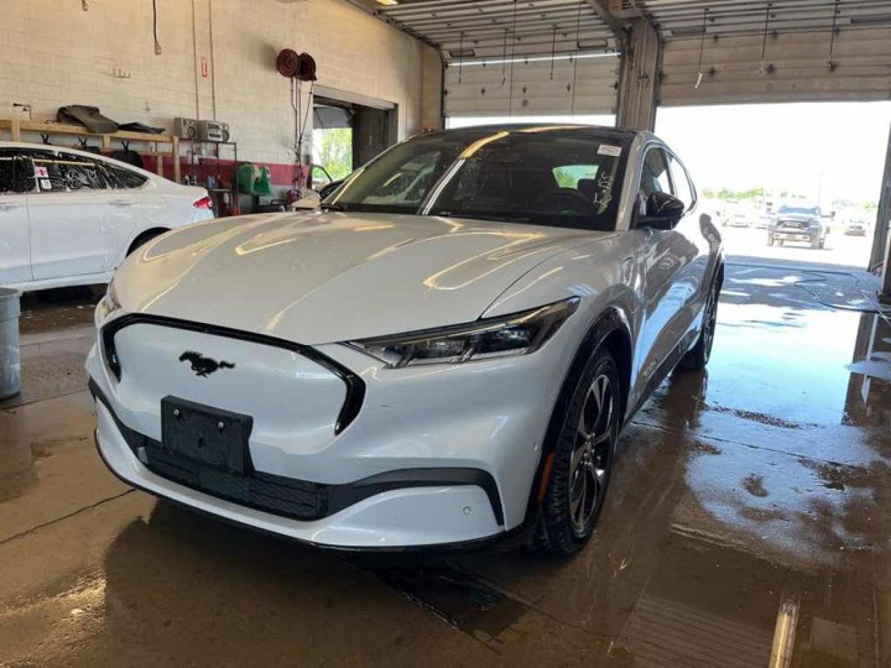 Used 2023 Ford Mustang Mach-E Premium AWD | Long Range | 360 Camera | Leather | Glass Top | Heated Seats | Nav | and much More ! for sale in Guelph, ON