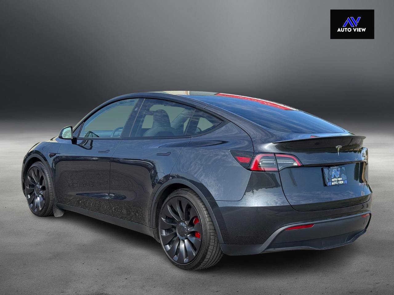 2025 Tesla Model Y Performance **ONE OWNER**CLEAN CARFAX** - Photo #6