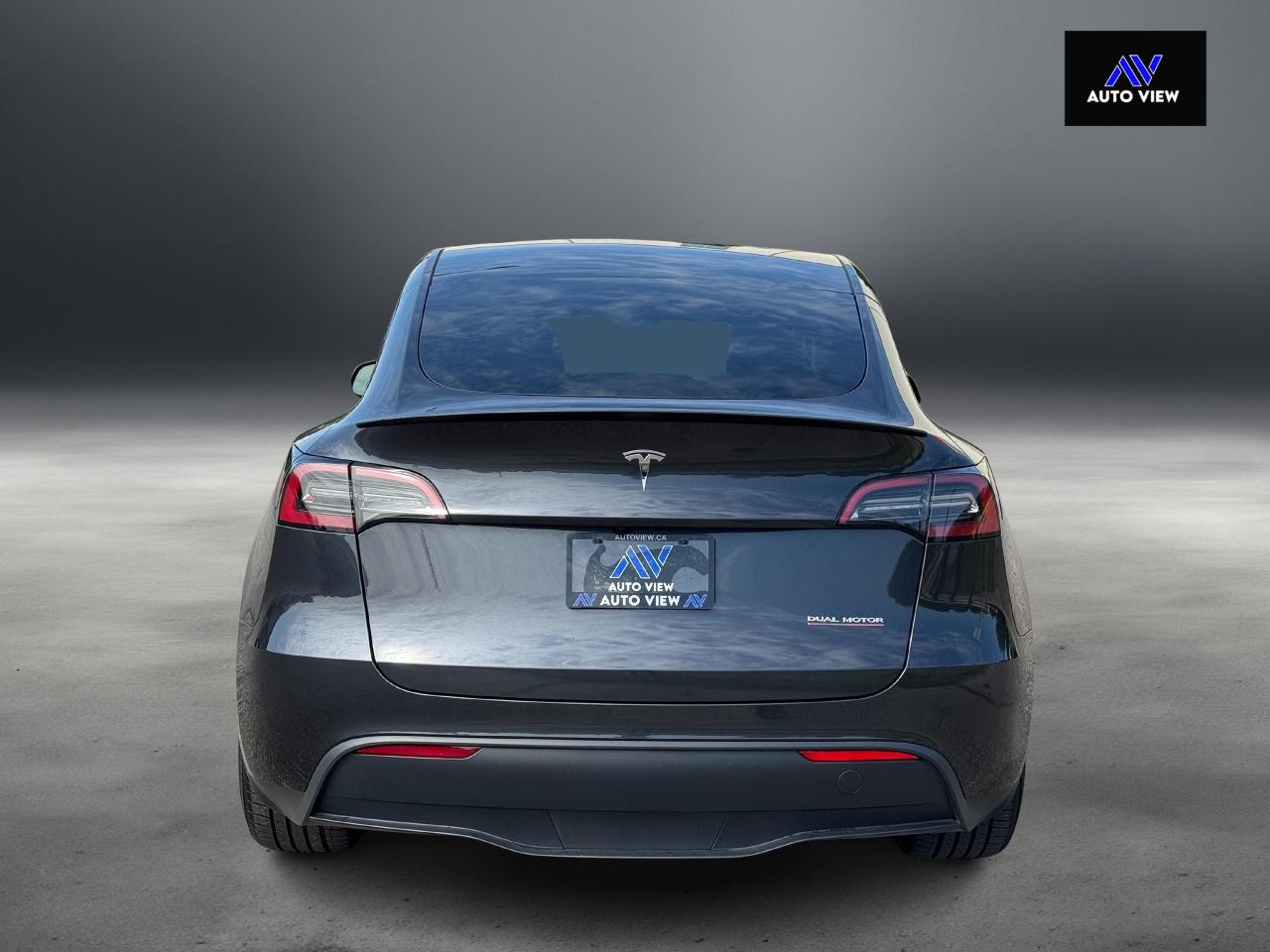 2025 Tesla Model Y Performance **ONE OWNER**CLEAN CARFAX** - Photo #5