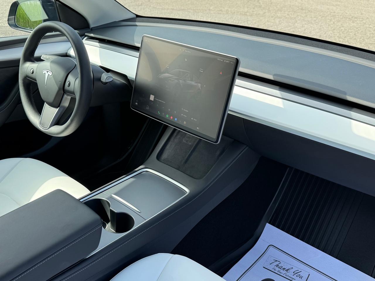 2025 Tesla Model Y Performance **ONE OWNER**CLEAN CARFAX** - Photo #27