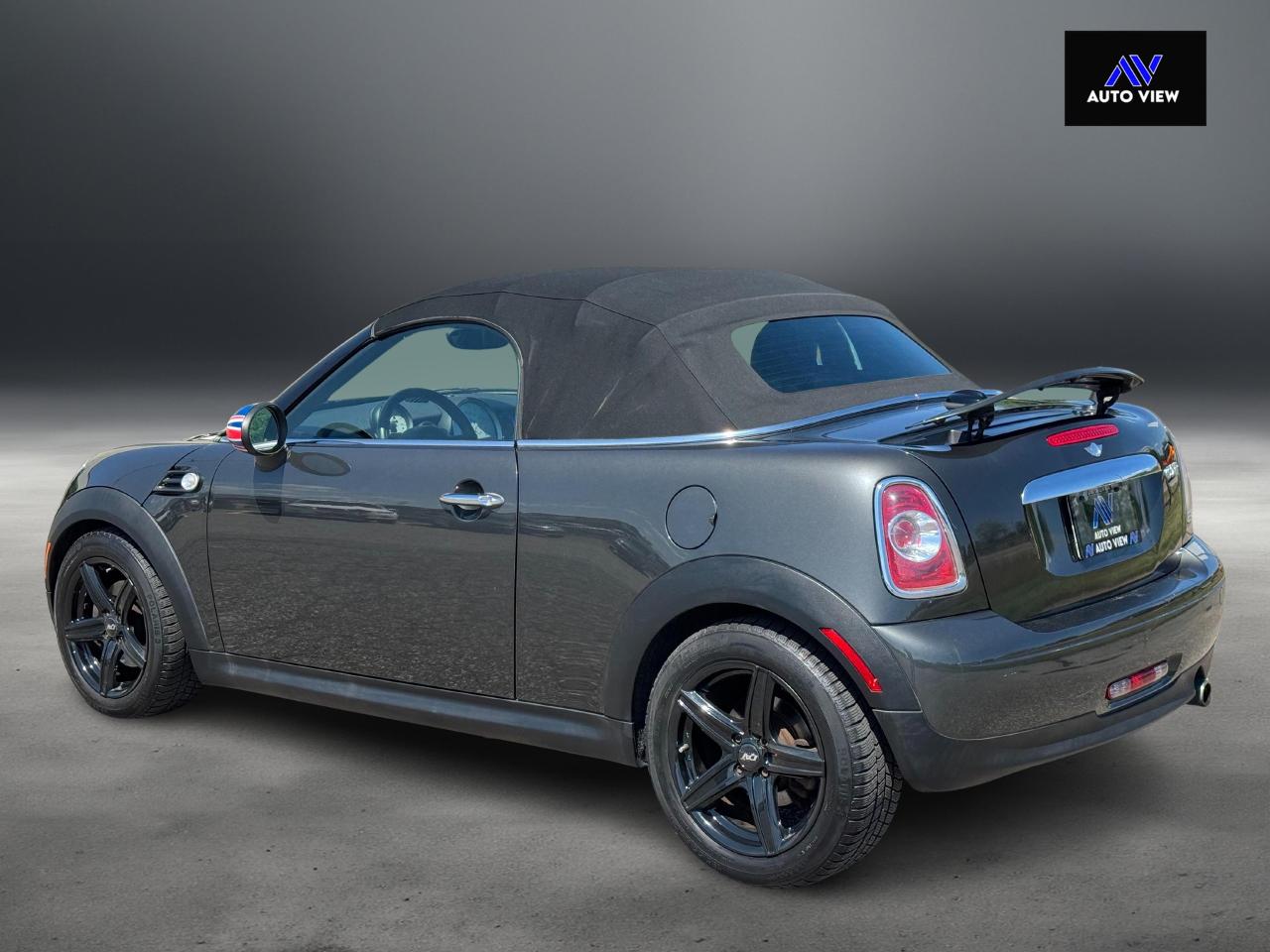 2013 MINI Cooper Roadster **CLEAN CARFAX** - Photo #12