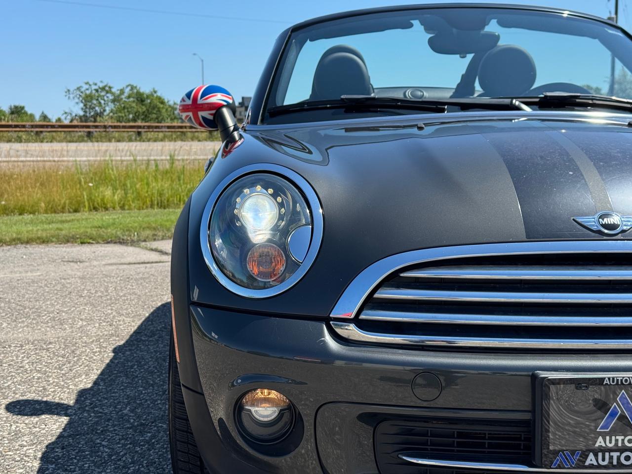 2013 MINI Cooper Roadster **CLEAN CARFAX** - Photo #14