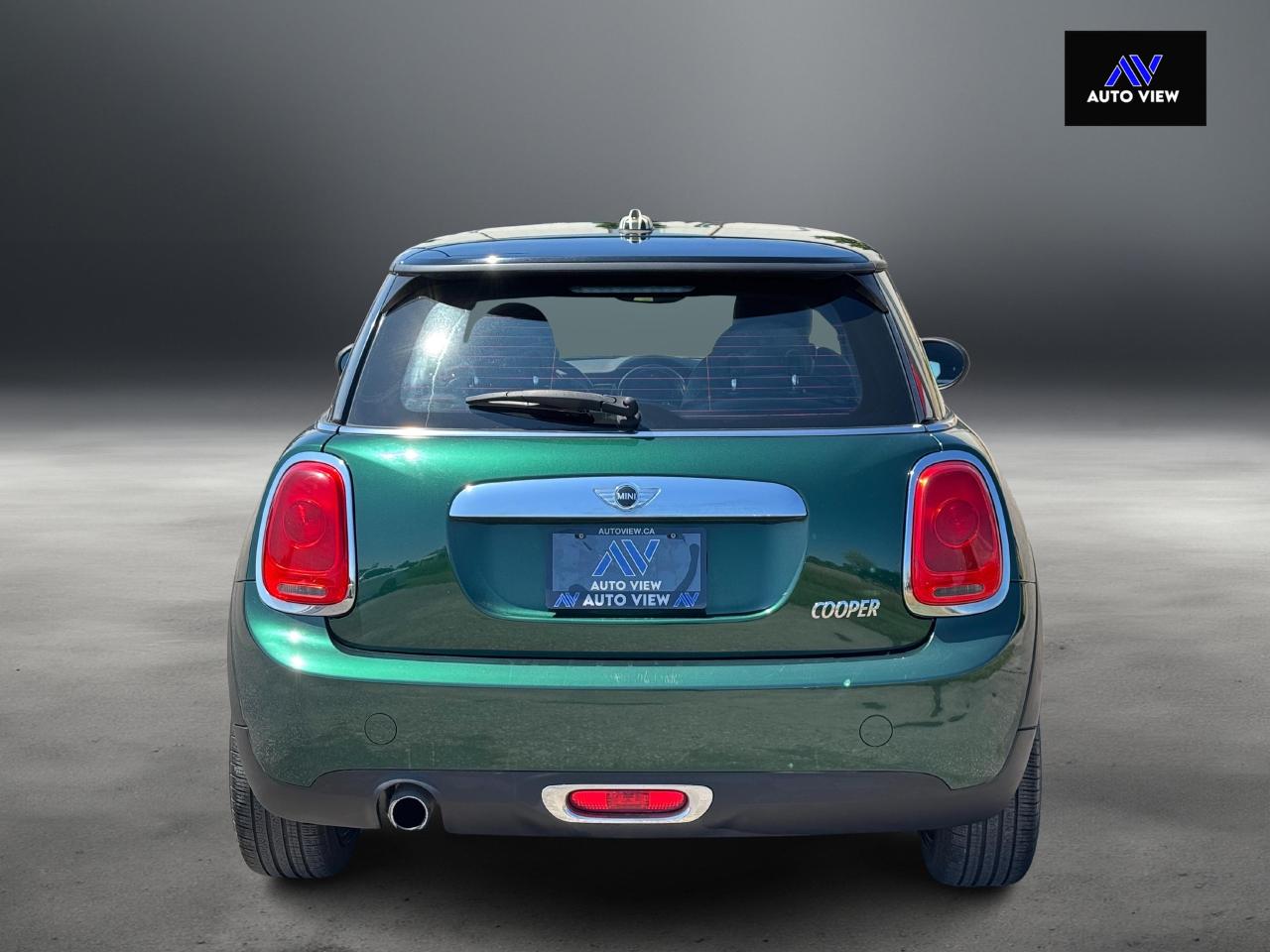 2016 MINI Cooper HATCHBACK **DEALER SERVICED** - Photo #6