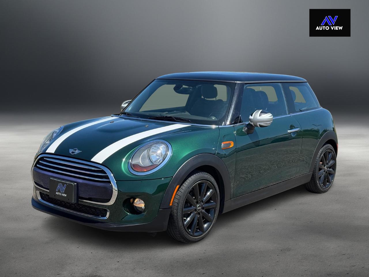 2016 MINI Cooper HATCHBACK **DEALER SERVICED** - Photo #9
