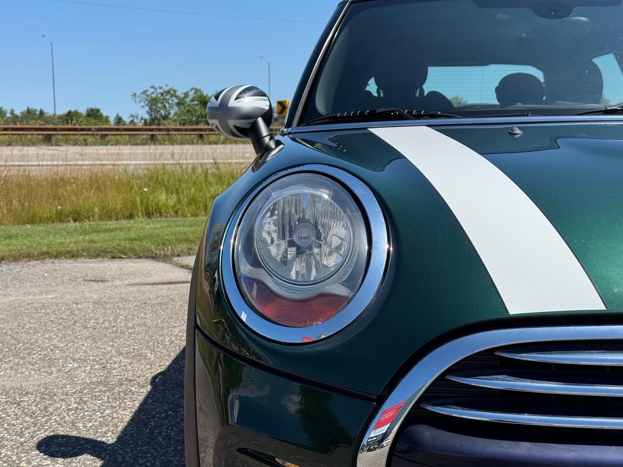 2016 MINI Cooper HATCHBACK **DEALER SERVICED** - Photo #11