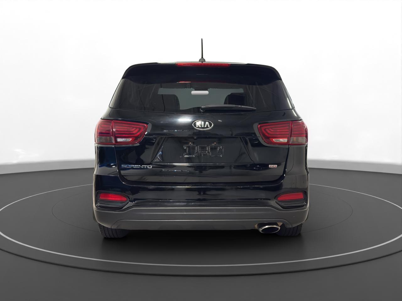 2020 Kia Sorento LX - Photo #7