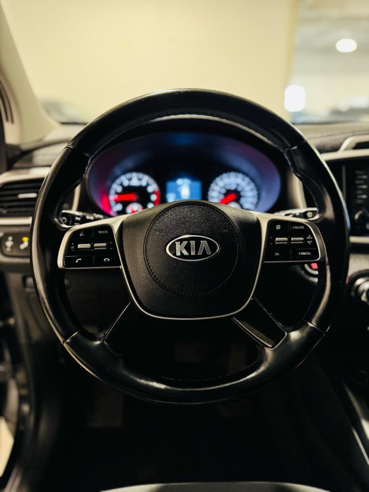 2020 Kia Sorento LX - Photo #11