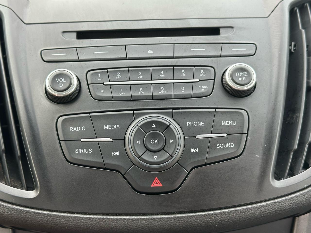 2017 Ford Escape SE - Photo #19