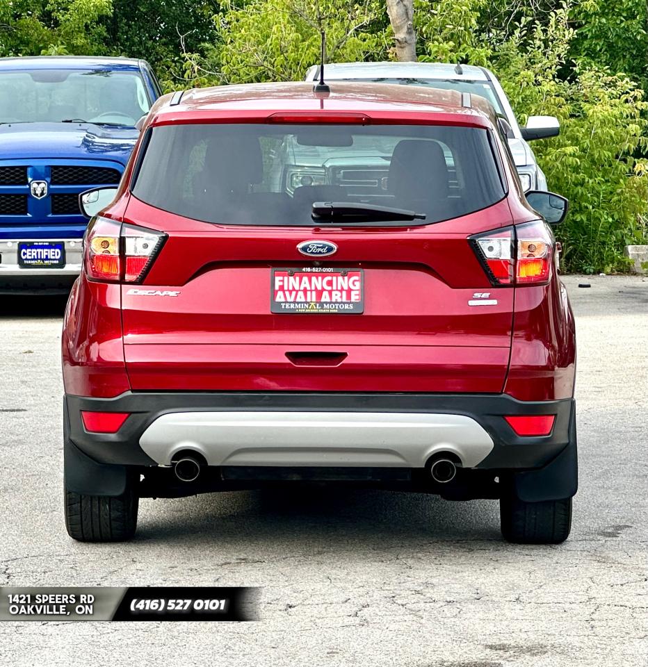 2017 Ford Escape SE - Photo #5