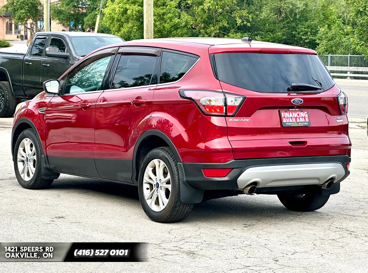 2017 Ford Escape SE - Photo #3