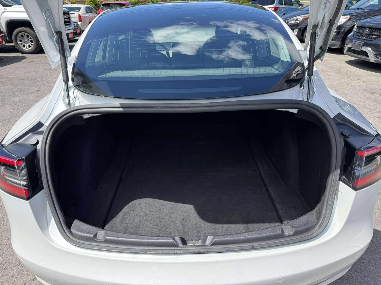 2019 Tesla Model 3 STANDARD RANGE PLUS - Photo #7