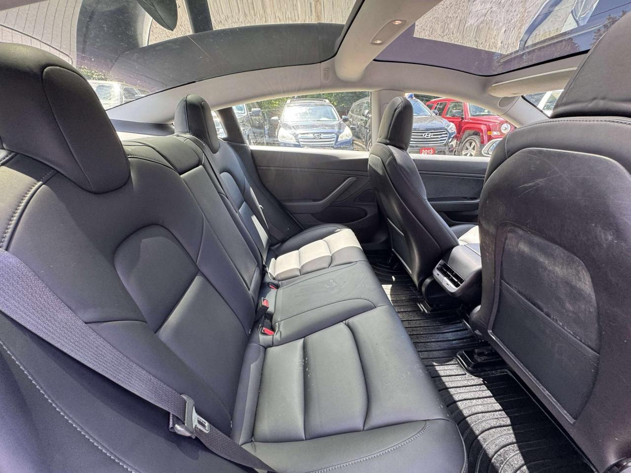 2019 Tesla Model 3 STANDARD RANGE PLUS - Photo #12