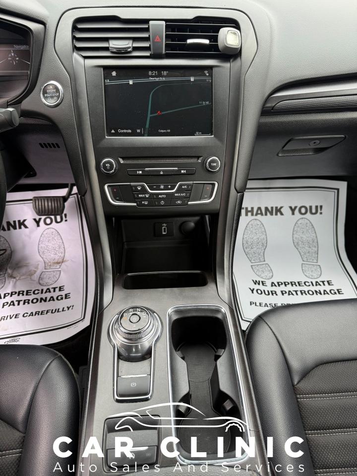 2018 Ford Fusion SE - Photo #22