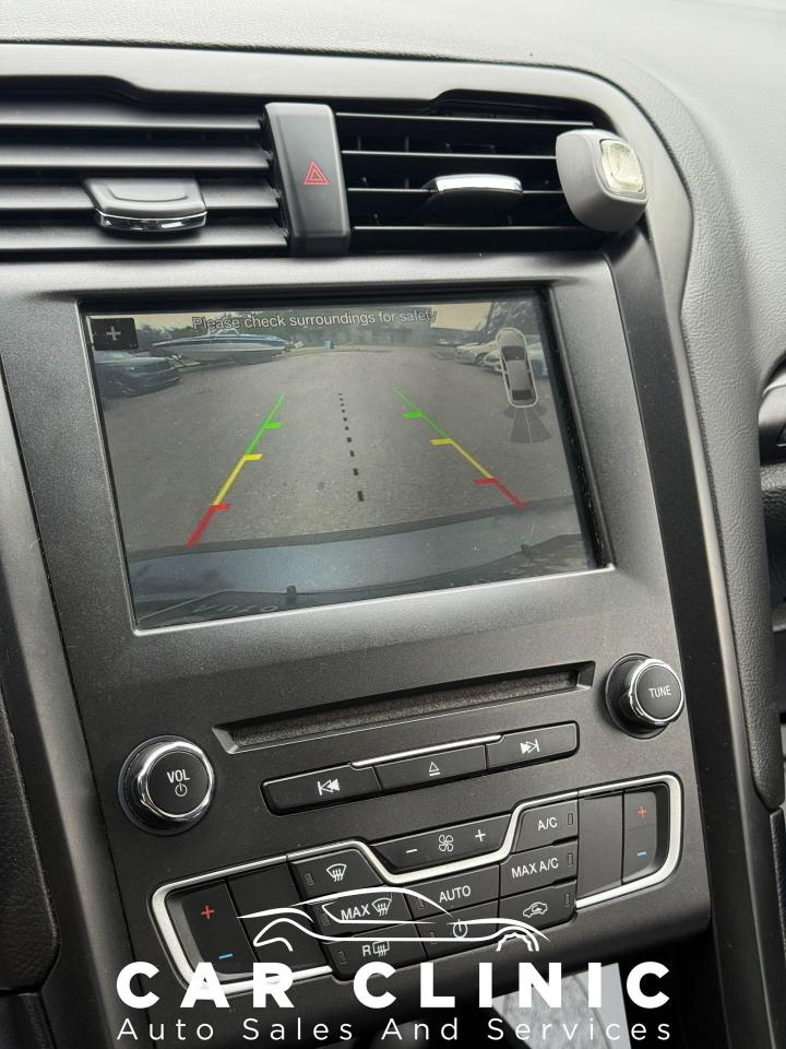 2018 Ford Fusion SE - Photo #23