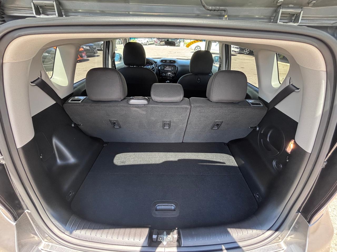 2018 Kia Soul EX+ LOADED LOW KM! - Photo #11
