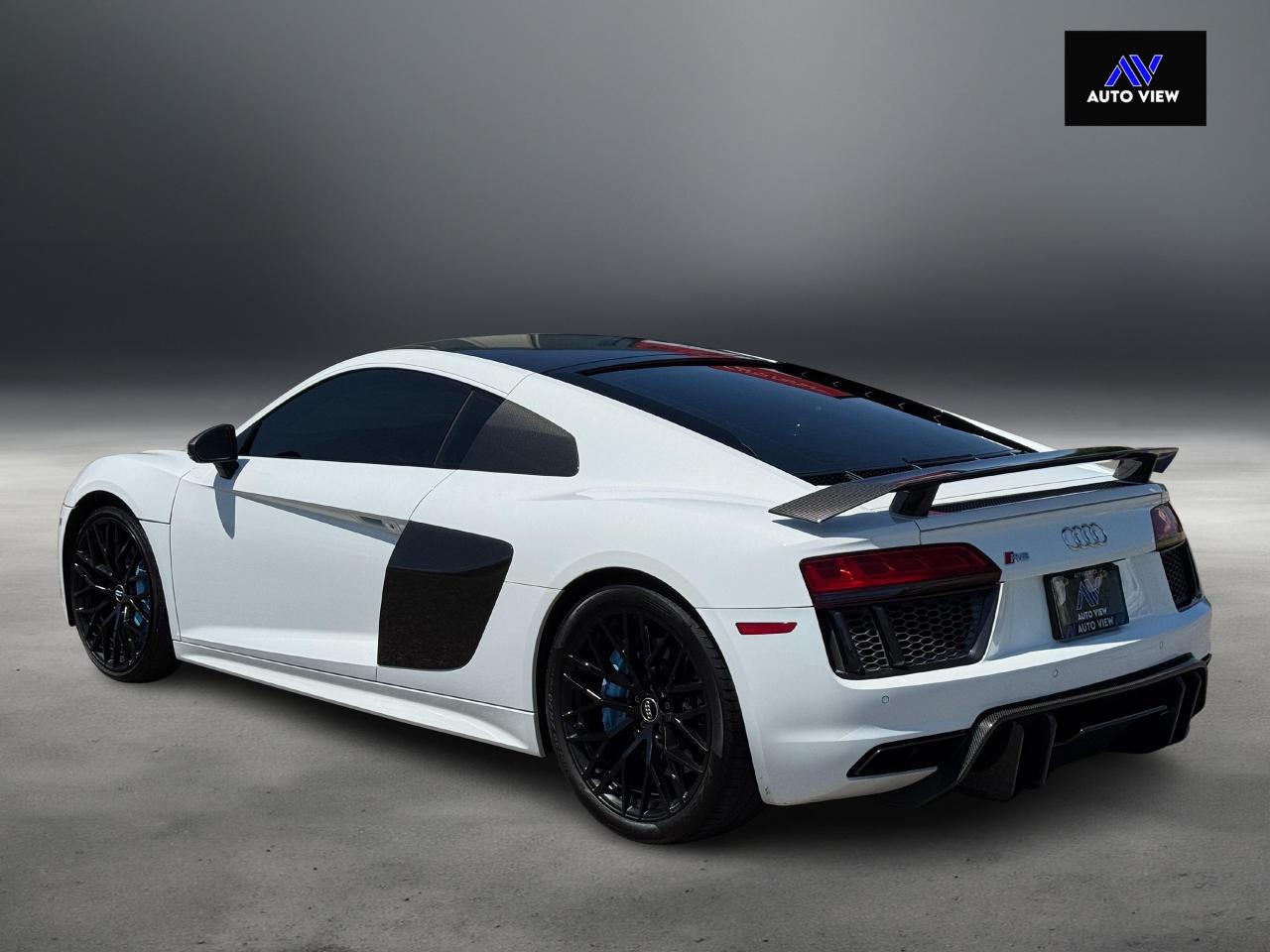 2017 Audi R8 V10 Plus **LE MANS EDITION** - Photo #7