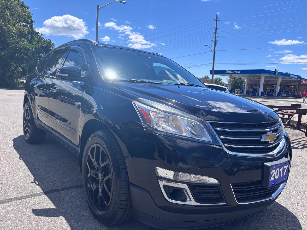 2017 Chevrolet Traverse AWD NEW RIMS & TIRES - Photo #6