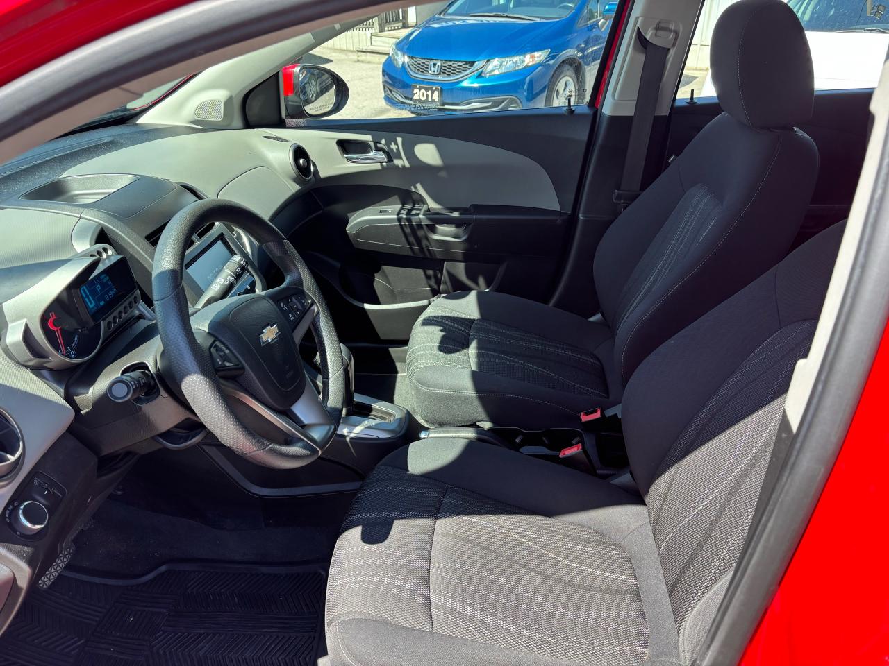 2016 Chevrolet Sonic LT, Hatchback, Remote Starter, Back-up-Camera - Photo #8