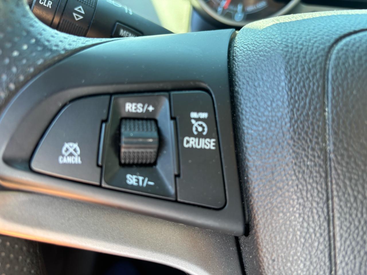 2016 Chevrolet Sonic LT, Hatchback, Remote Starter, Back-up-Camera - Photo #17