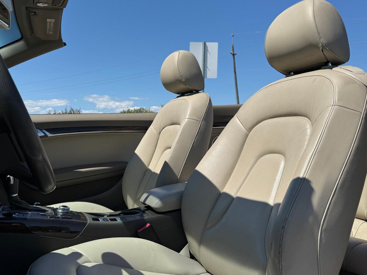 2010 Audi A5 CABRIOLET **CLEAN CARFAX**WELL SERVICED** - Photo #29