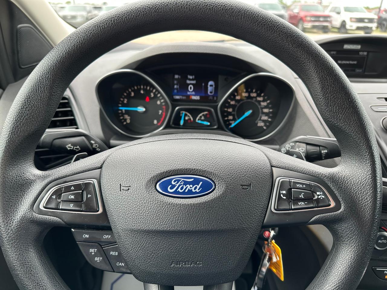 2017 Ford Escape FWD 4dr SE Photo5
