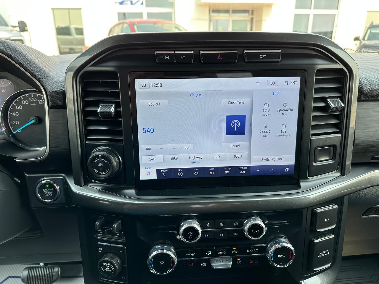 2023 Ford F-150 XLT Photo5