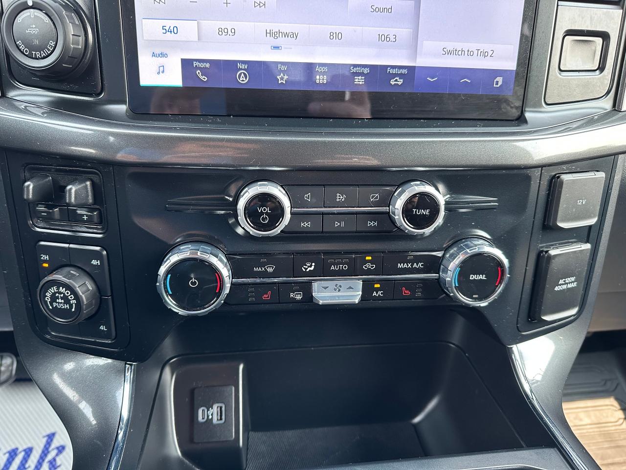 2023 Ford F-150 XLT Photo5