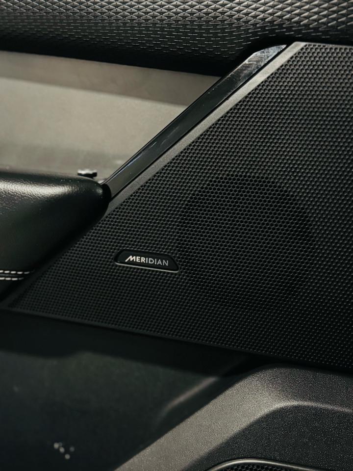 2021 Land Rover Range Rover Velar S - Photo #7